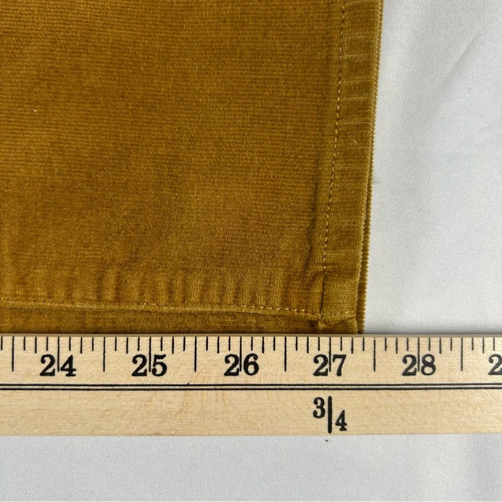 J.‎ Crew Women’s Golden Mustard Corduroy Flat Front Pants, size 30